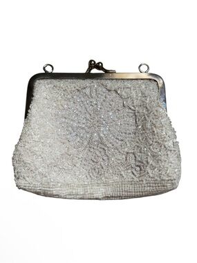 Vintage Carlo Fellini Cream Beaded Archival Kisslock Evening Clutch